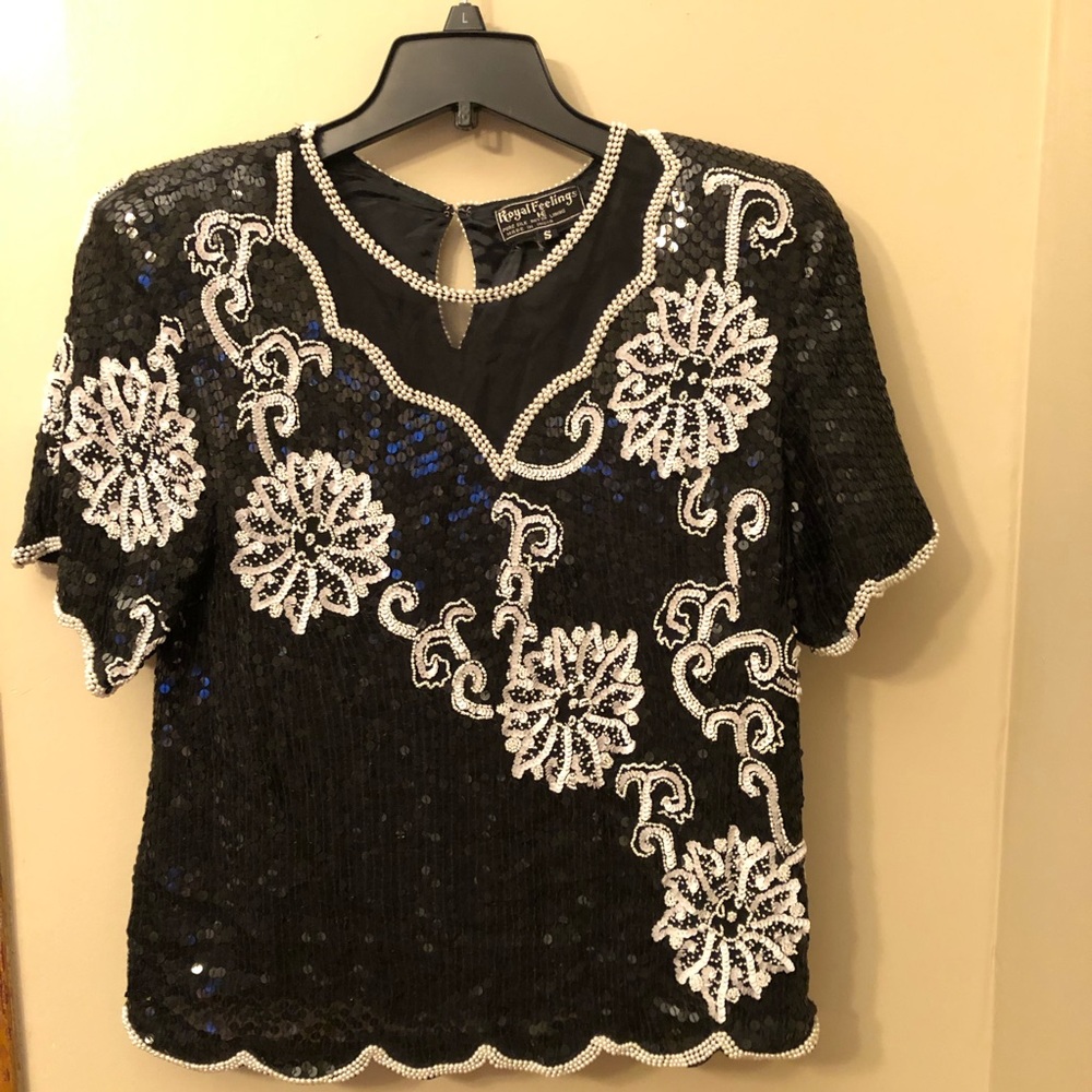 Royal Feelings Top‎